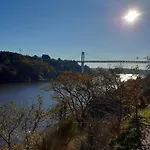 Petit à La Campagne Proche Apartamento *