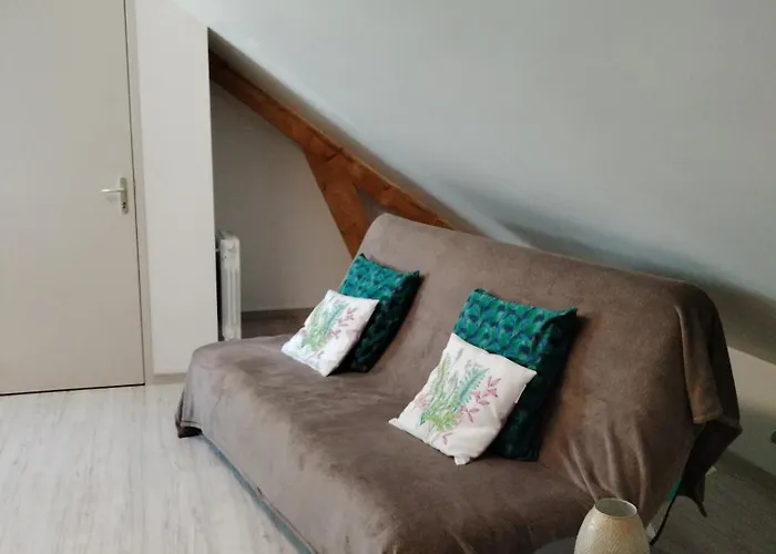 Petit à La Campagne Proche *