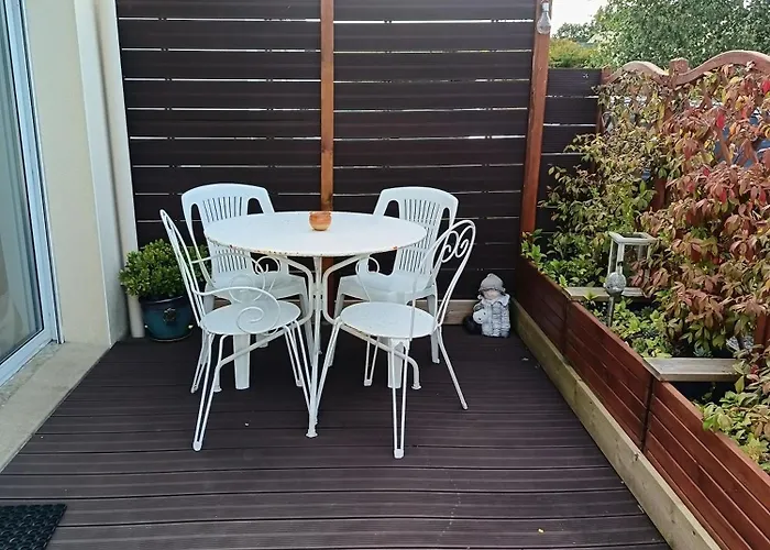 Petit à La Campagne Proche